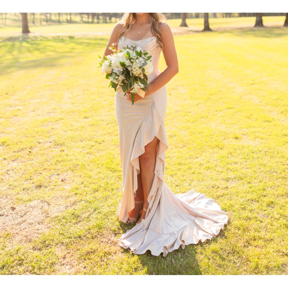 Sherri Hill Cream Prom Dress